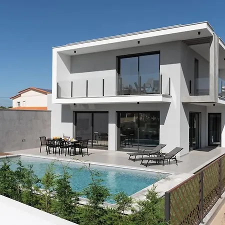 Quinta Atia - Luxury With Private Pool Villa Caldas Da Rainha