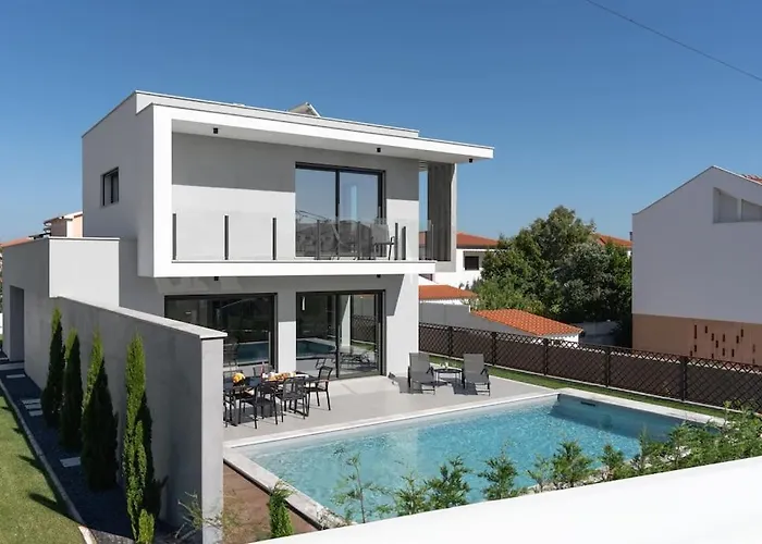 ヴィラ Quinta Atia - Luxury With Private Pool カルダス・ダ・ライーニャ